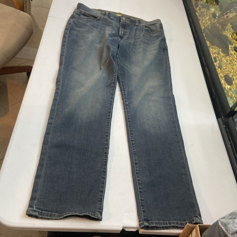 Lee Extreme Motion Jeans Mens 34x32 Straight Fit Tapered Leg Blue Denim